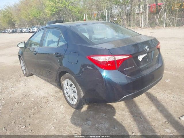 2018 TOYOTA COROLLA LE 3
