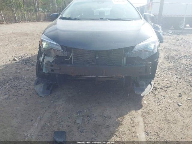 2018 TOYOTA COROLLA LE 6