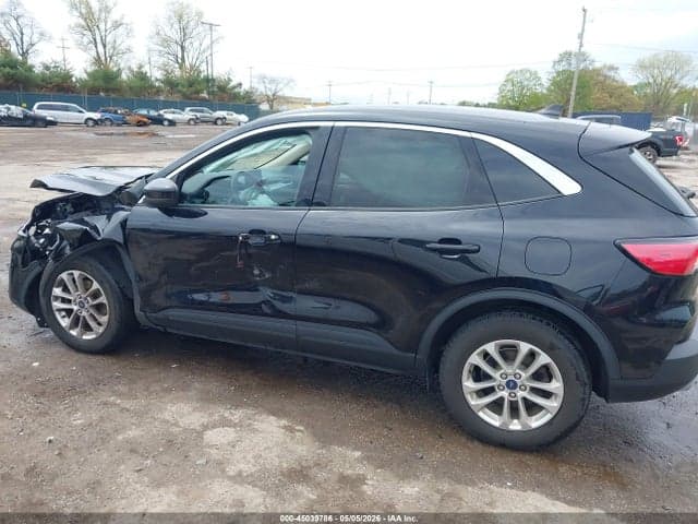 2020 FORD ESCAPE SE 14