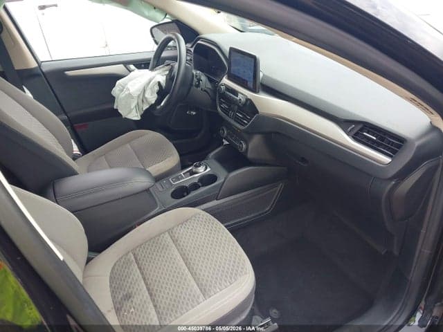 2020 FORD ESCAPE SE 5