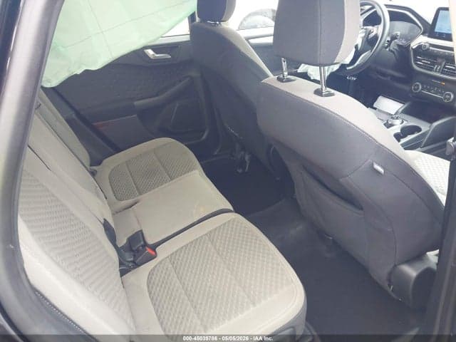2020 FORD ESCAPE SE 8