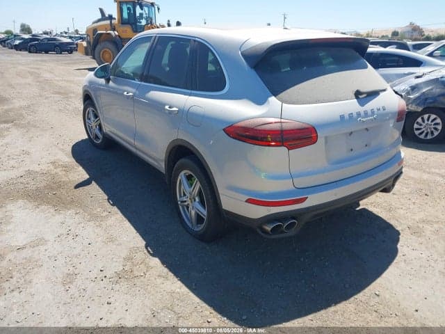 2016 PORSCHE CAYENNE E-HYBRID 3