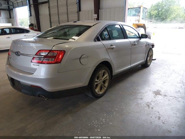 2018 FORD TAURUS SE 4