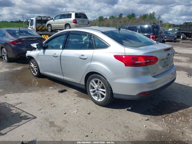 2017 FORD FOCUS SE 3