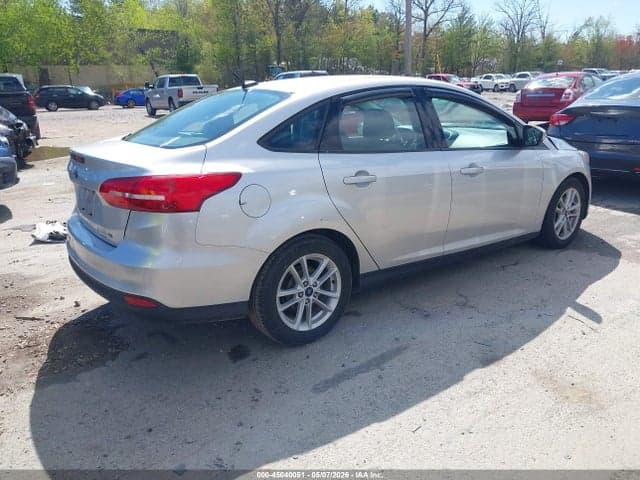 2017 FORD FOCUS SE 4