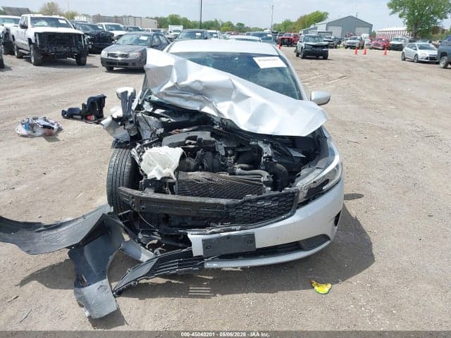 2017 KIA FORTE LX 13