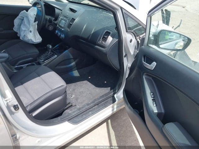 2017 KIA FORTE LX 5