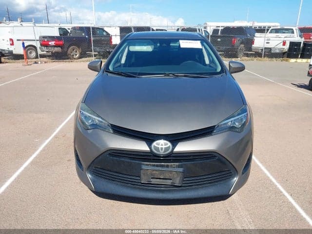 2018 TOYOTA COROLLA LE 12