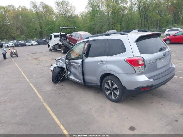 2017 SUBARU FORESTER 2.5I LIMITED 3