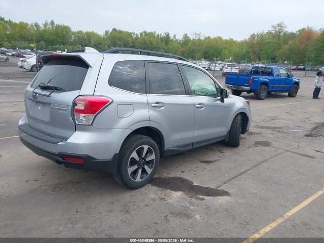 2017 SUBARU FORESTER 2.5I LIMITED 4