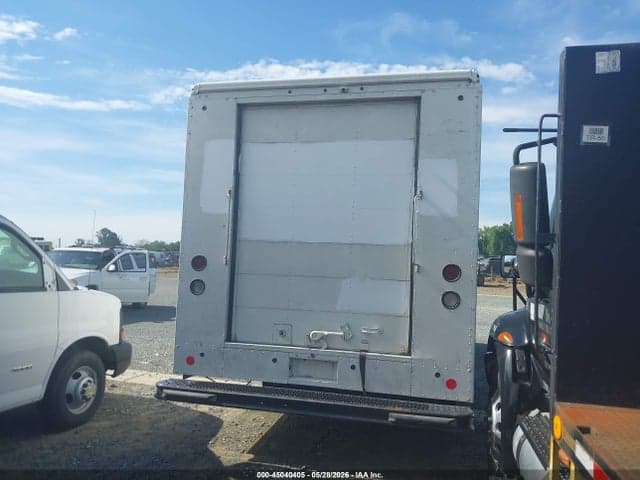 2021 FORD F-59 COMMERCIAL STRIPPED 4