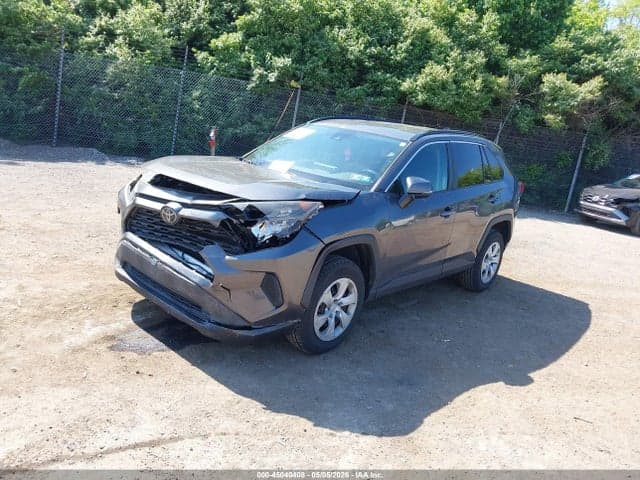 2019 TOYOTA RAV4 LE 2