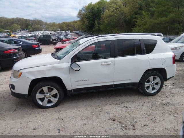 2017 JEEP COMPASS SPORT 4X4 14