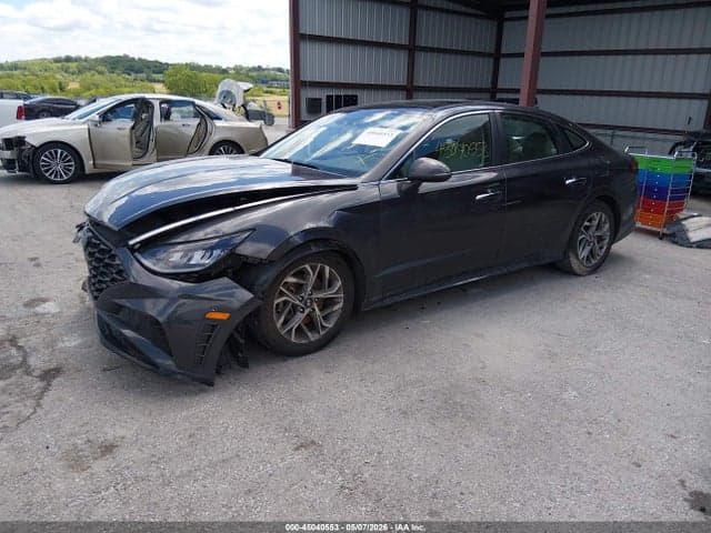 2020 HYUNDAI SONATA SEL 2