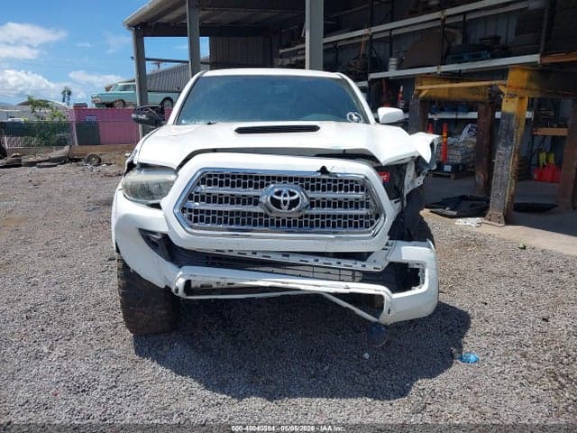 2017 TOYOTA TACOMA TRD SPORT 12