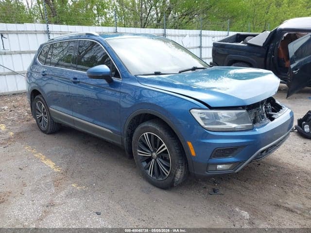 2018 VOLKSWAGEN TIGUAN 2.0T SE/2.0T SEL 2