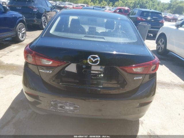 2018 MAZDA MAZDA3 SPORT 16