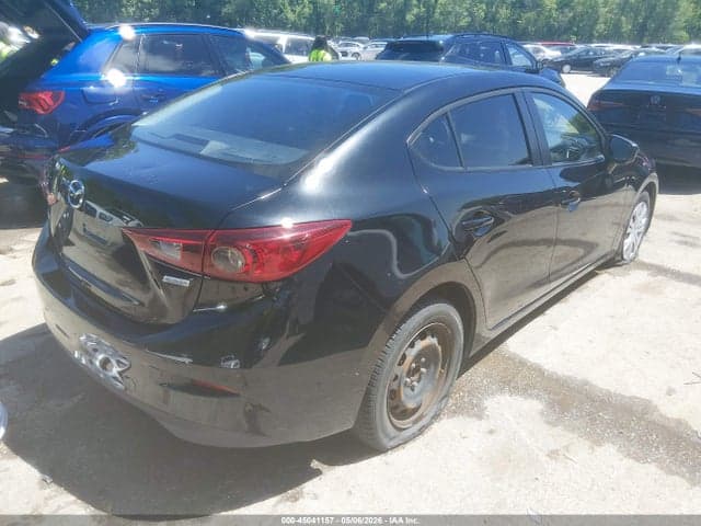 2018 MAZDA MAZDA3 SPORT 4