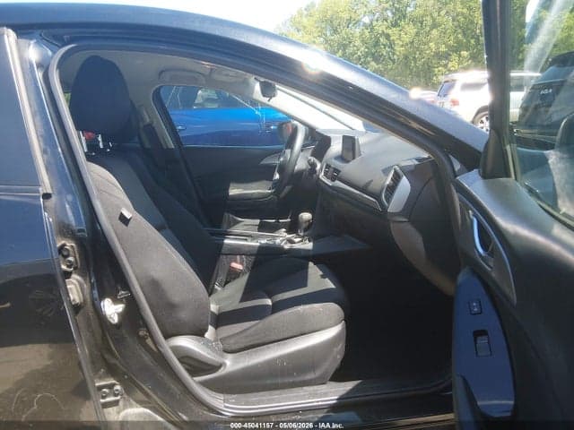 2018 MAZDA MAZDA3 SPORT 5