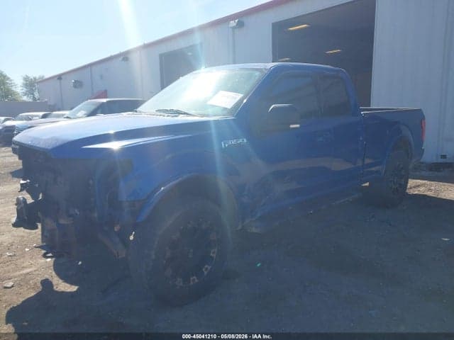 2017 FORD F-150 XLT 2