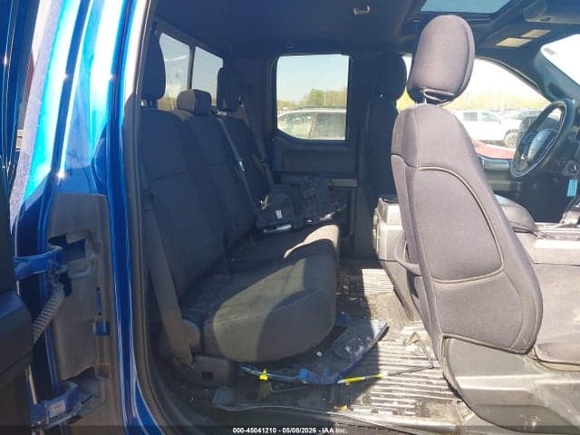 2017 FORD F-150 XLT 8