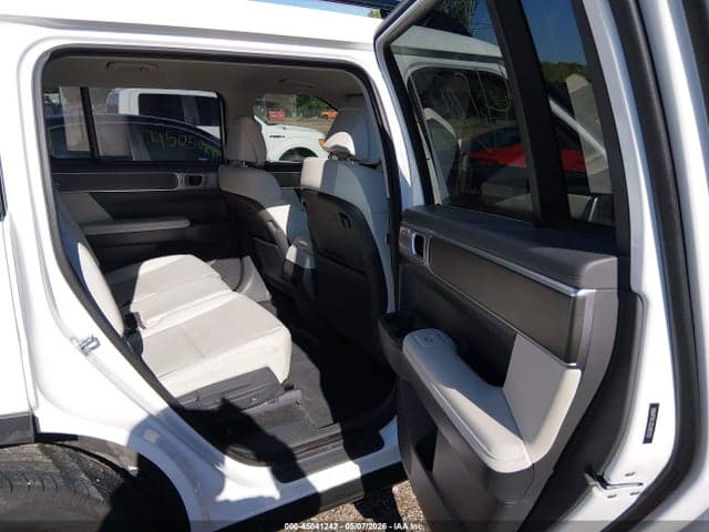 2025 HYUNDAI SANTA FE HYBRID SEL 8