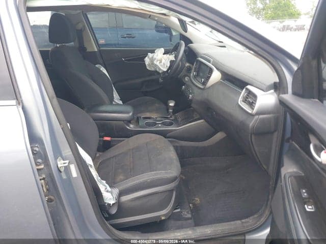 2020 KIA SORENTO 2.4L LX 5