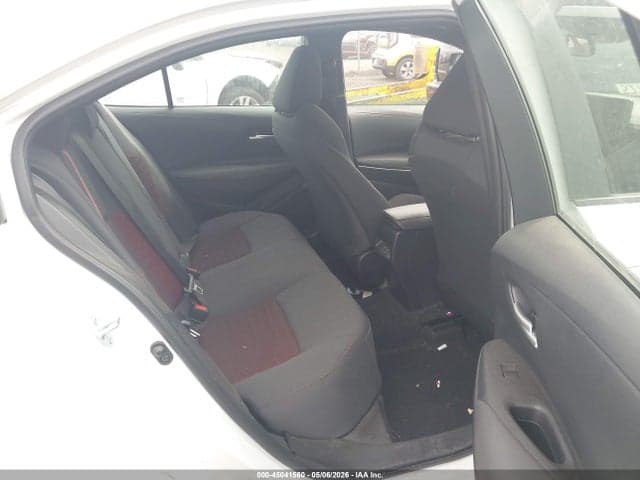 2024 TOYOTA COROLLA SE 8