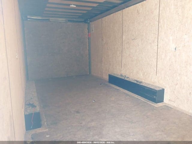 2025 LOOK TRAILERS ELEMENT 8.5'X24' V-NOSE 5
