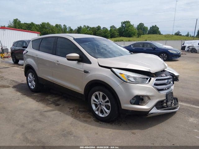 2017 FORD ESCAPE SE 1