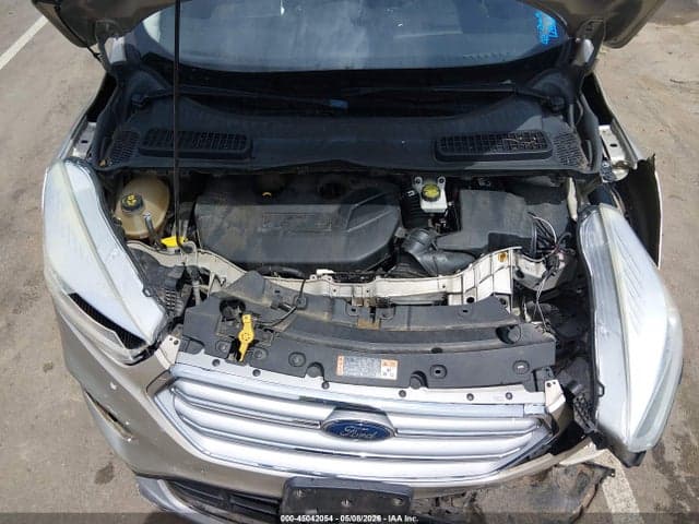 2017 FORD ESCAPE SE 18