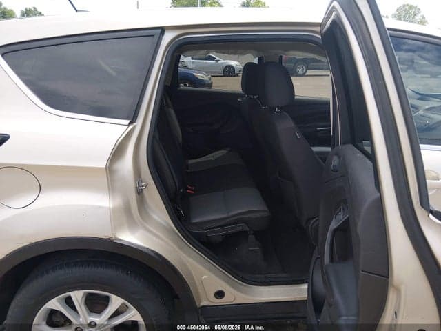 2017 FORD ESCAPE SE 8