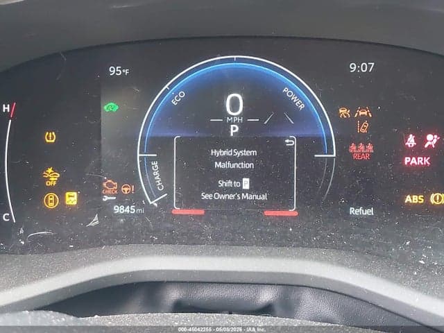 2025 TOYOTA CAMRY SE 7