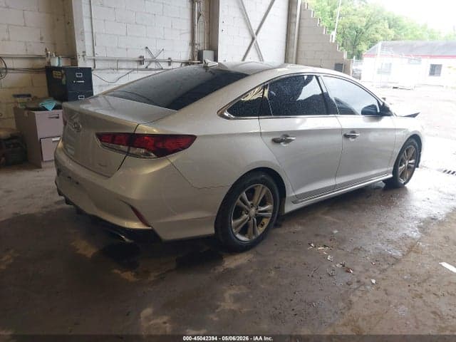 2018 HYUNDAI SONATA SPORT 4