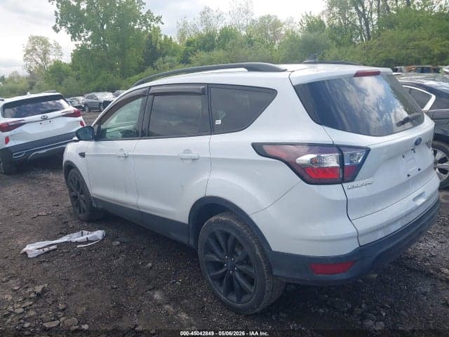 2018 FORD ESCAPE SE 3