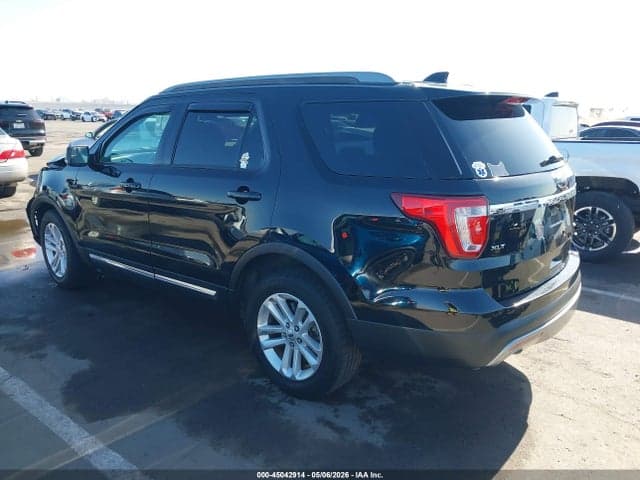 2017 FORD EXPLORER XLT 4