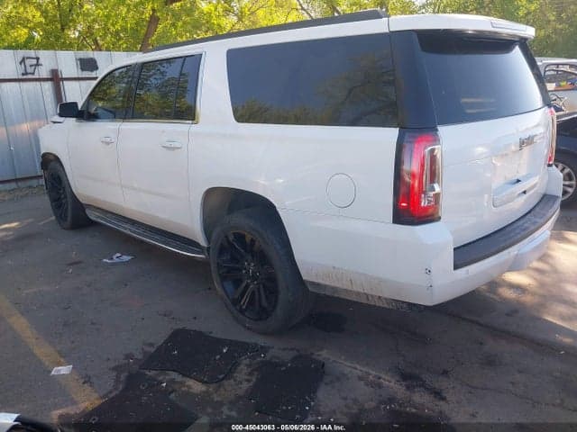 2017 GMC YUKON XL SLT 3