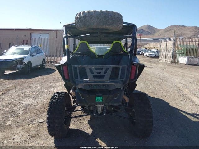2021 HONDA SXS1000 S4 6