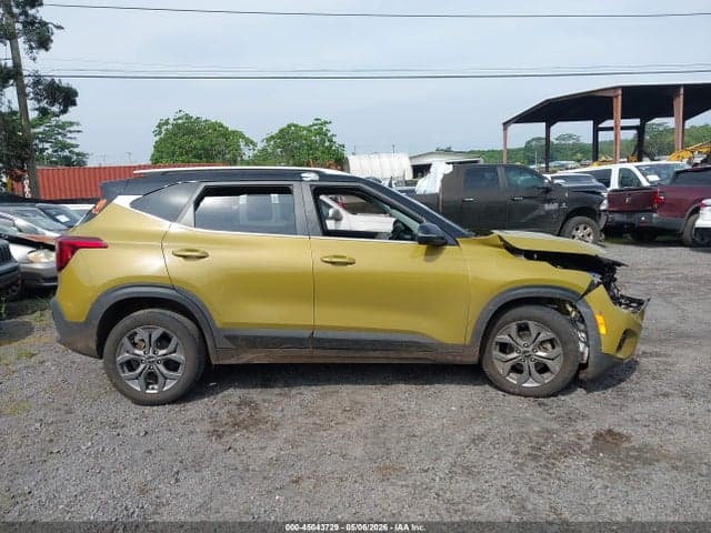 2024 KIA SELTOS S 13