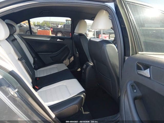 2017 VOLKSWAGEN JETTA 1.8T SPORT 8