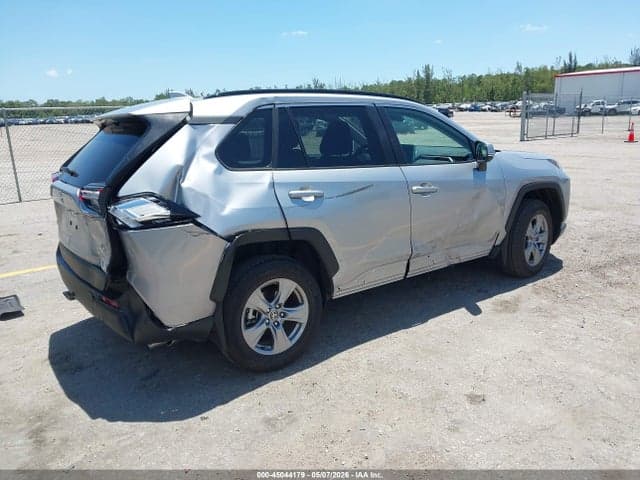 2025 TOYOTA RAV4 XLE 4