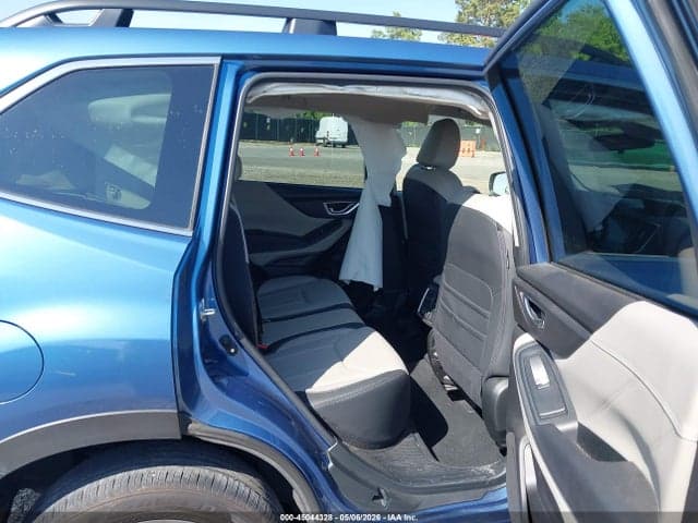 2024 SUBARU FORESTER LIMITED 8