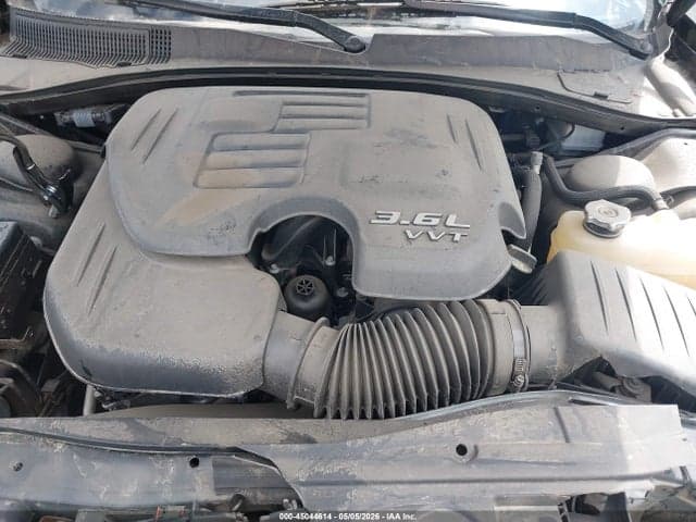 2023 CHRYSLER 300 300S 10