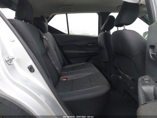 2019 NISSAN KICKS SV 8