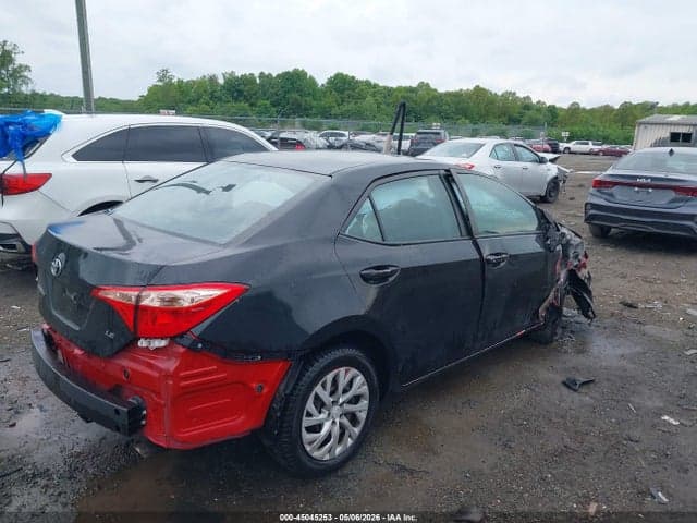 2017 TOYOTA COROLLA LE 4