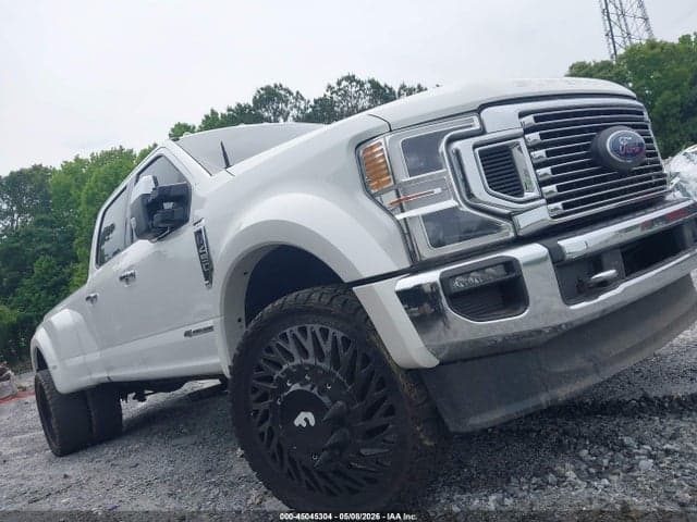 2022 FORD F-450 LARIAT 14