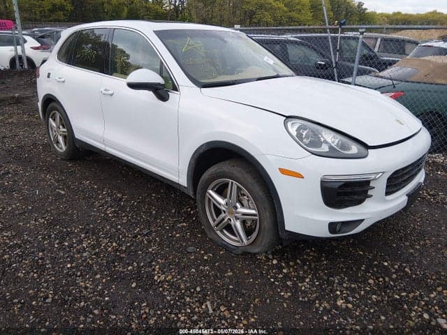 2016 PORSCHE CAYENNE S 1