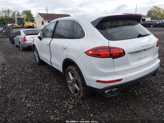 2016 PORSCHE CAYENNE S 3
