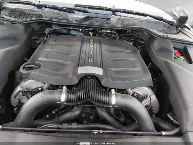 2016 PORSCHE CAYENNE S 10