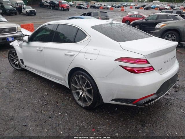 2025 GENESIS G70 2.5T 3